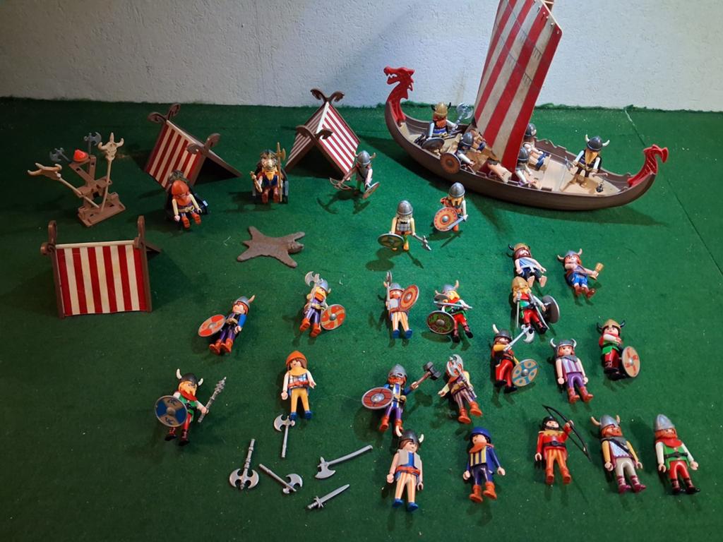 Playmobil vikingen dorp met boot, Ophalen of Verzenden