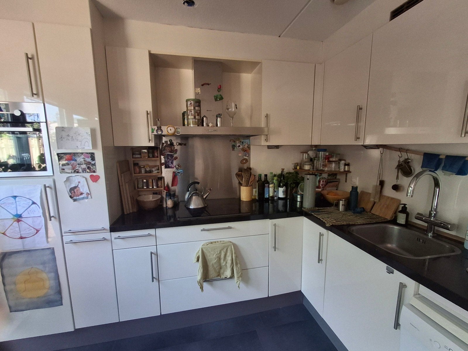 Keuken met apparatuur, Huis en Inrichting, Keuken | Keukenelementen, Ophalen, Gebruikt, 50 tot 75 cm, 200 cm of meer