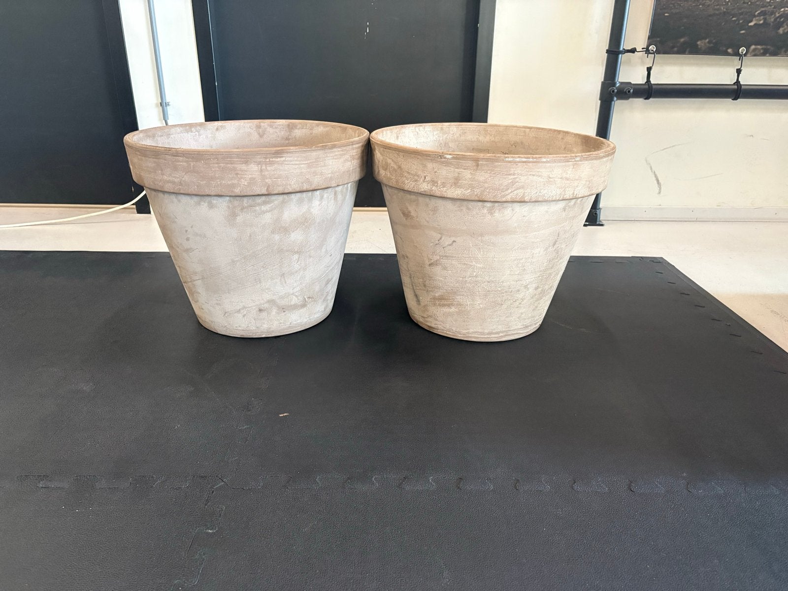 Set van 2 terracotta bloempotten - Gebruikt, Gebruikt, Rond, Binnen, Terracotta