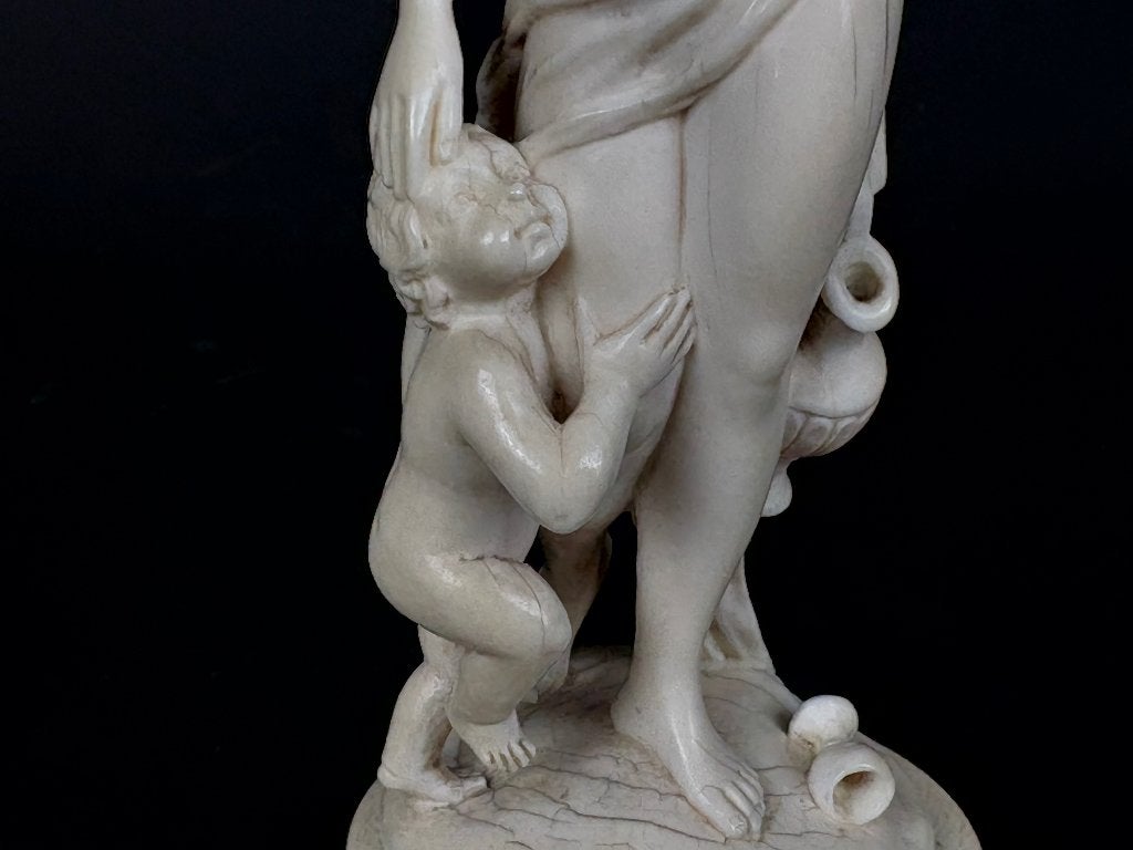 Ivoren sculptuur "naakte dame kind"– fijn gesneden  19e eeuw, Ophalen of Verzenden, Handgemaakt, 20 - 50 cm, Overige materialen
