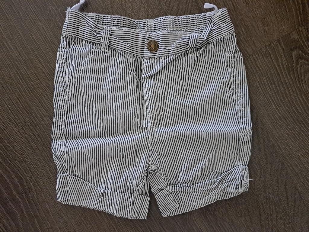 Jongens korte Broek  Zeeman  - 80  jusa17, Kinderen en Baby's, Babykleding | Maat 80, Zeeman, Broekje, Ophalen of Verzenden, Zo goed als nieuw