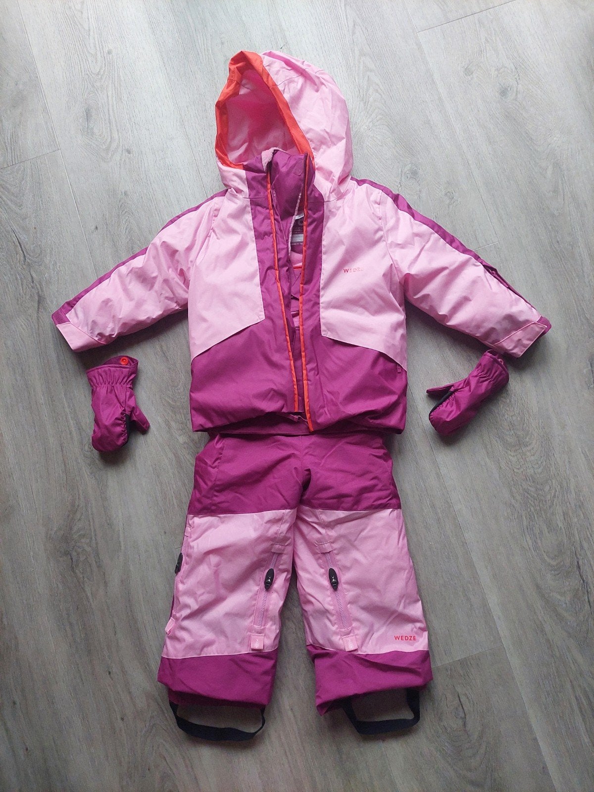 Wedze ski-jas en skibroek set voor meisjes (3-4 jaar), Ophalen, Zo goed als nieuw, Wedze, Meisje