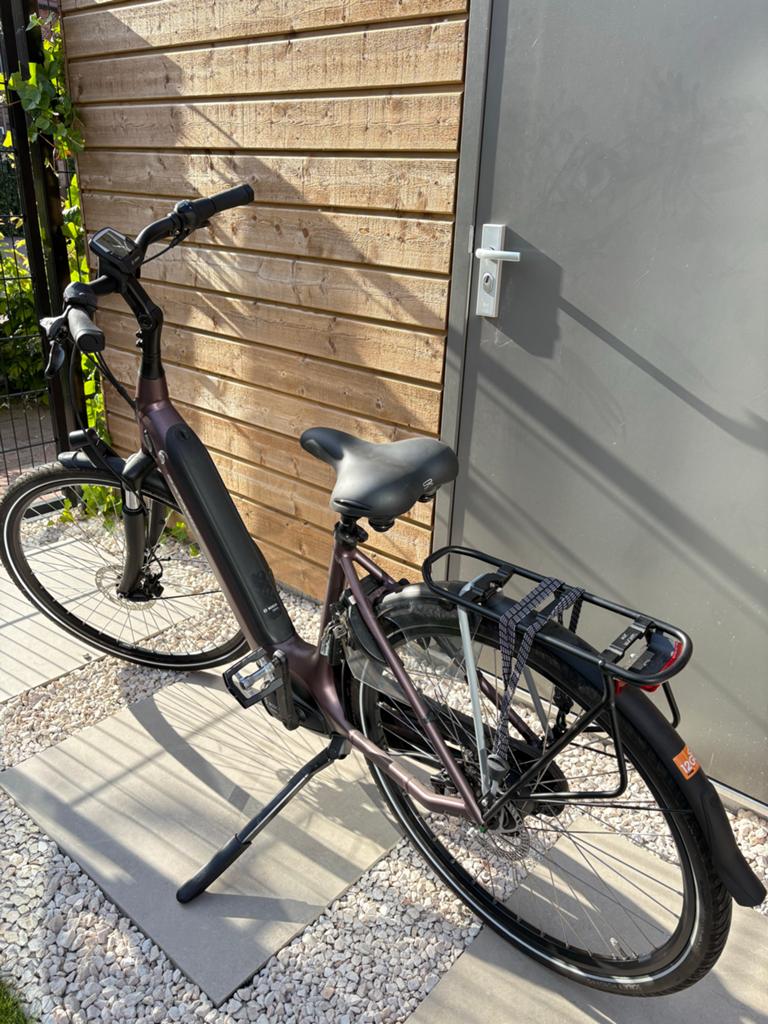 Batavus elektrische fiets (50KM gereden) met Bosch motor, 47 tot 51 cm, Ophalen, Zo goed als nieuw, Batavus
