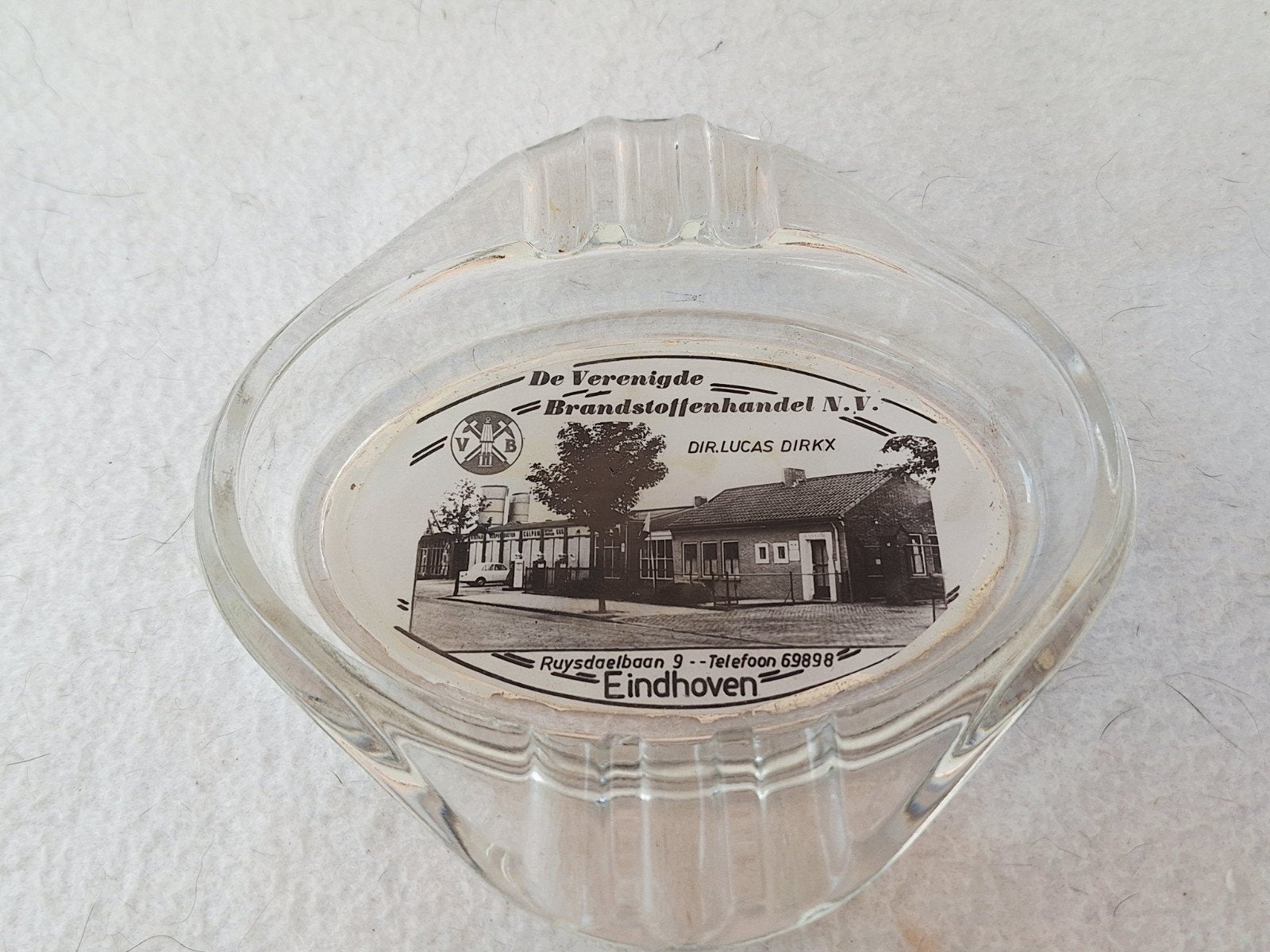 Vintage asbak De Verenigde Brandstoffenhandel NV Eindhoven, Ophalen of Verzenden, Gebruikt, Gebruiksvoorwerp