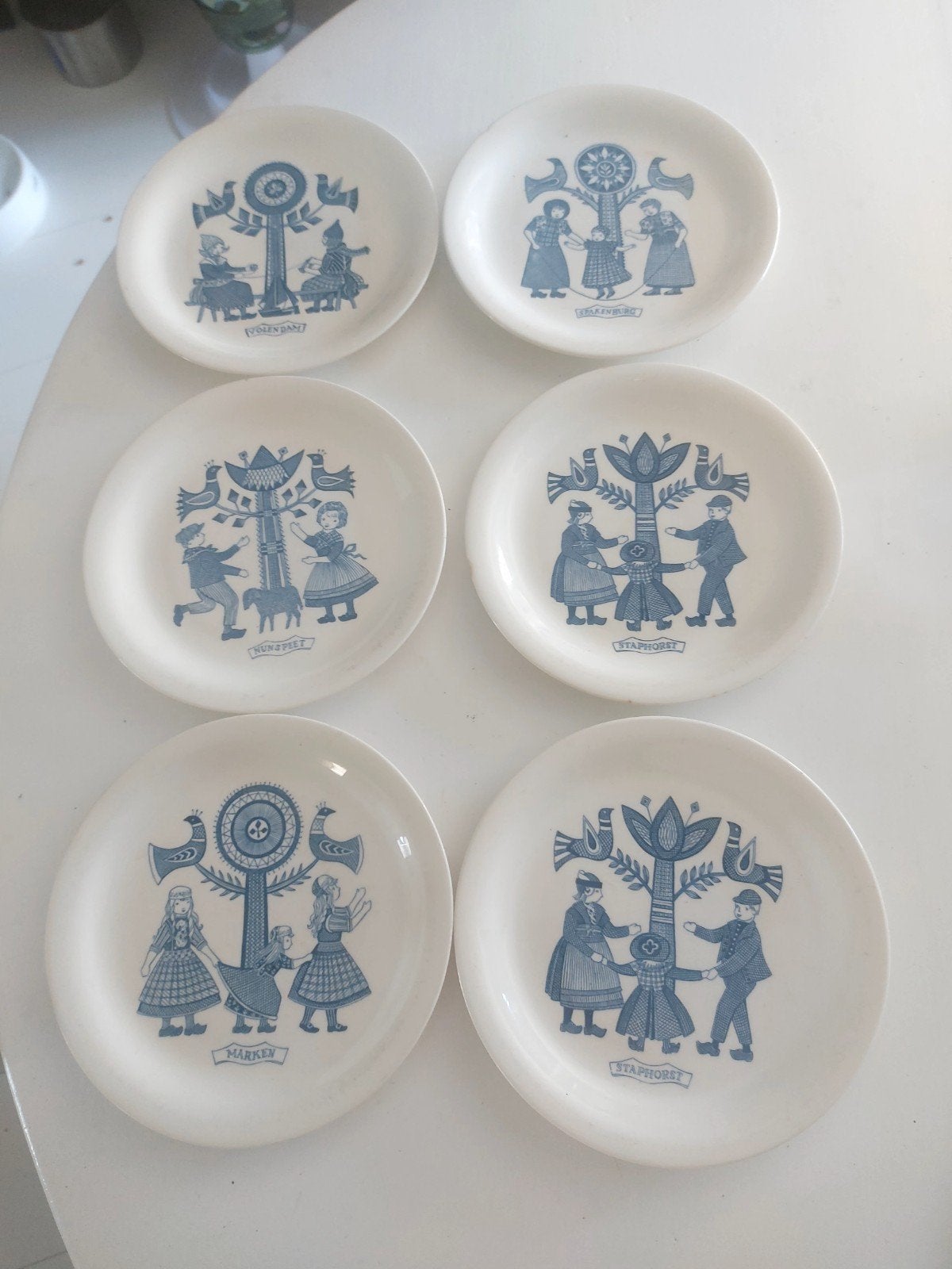 Ontbijtbordjes Klederdracht Royal Sfinx Maastricht, Huis en Inrichting, Ophalen, Overige stijlen