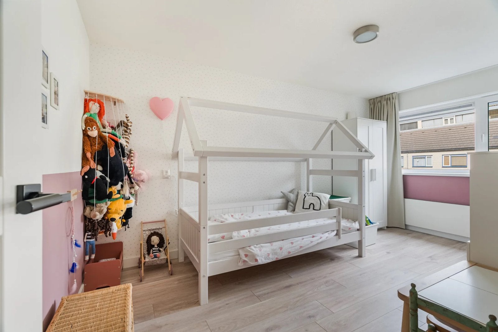 Flexworld huisjesbed wit grenen, Kinderen en Baby's, Kinderkamer | Bedden, Ophalen, Gebruikt, 180 cm of meer, 85 tot 100 cm