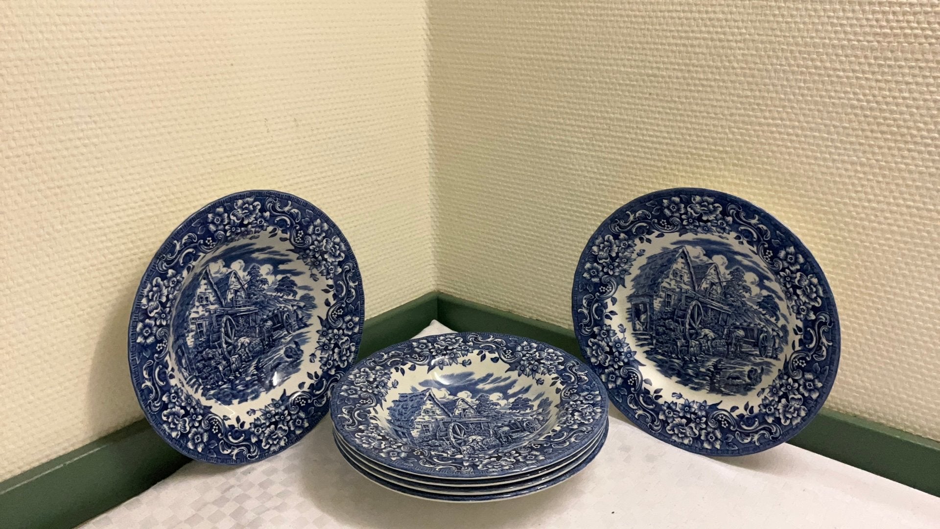 Royal tudor ware, 17th century england, blauw soepborden, Antiek en Kunst, Ophalen of Verzenden