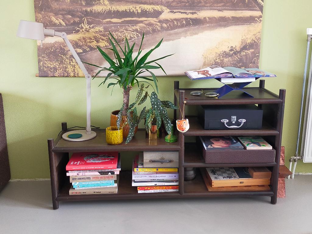 Retro stokkenkast walnootkleur, vintage, Ophalen, Gebruikt