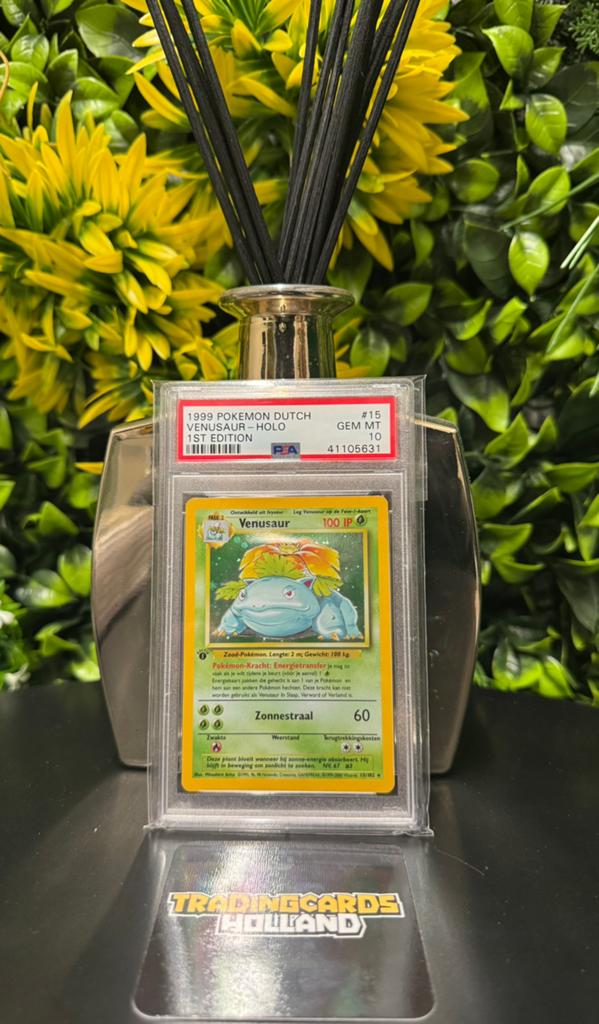 Pokemon Venusaur 1st Edition Base Set Holo PSA 10 Dutch, Ophalen of Verzenden, Zo goed als nieuw