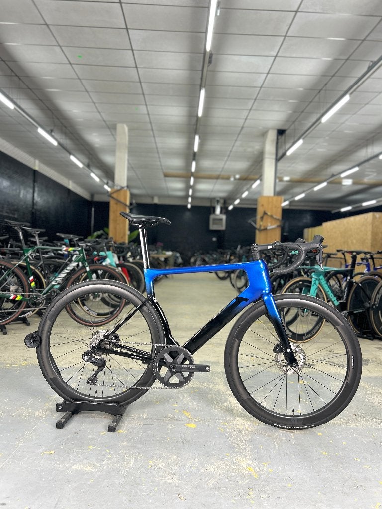 3T Strada Di2 Disc Carbon Racefiets, Ophalen, Zo goed als nieuw, Overige typen
