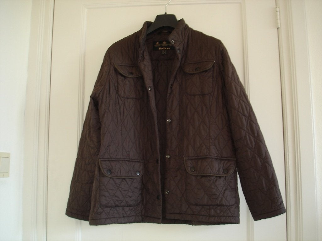 Barbour jas Euro mt 42 bruin gewatteerd flyweight najaar, Kleding | Dames, Barbour, Bruin, Maat 42/44 (L), Ophalen of Verzenden
