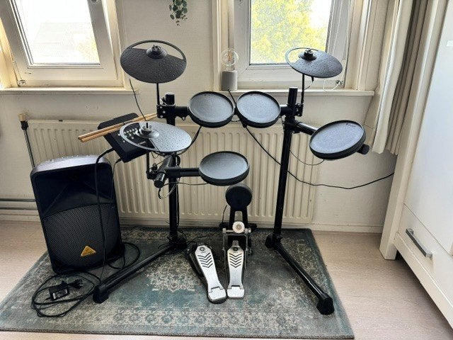 Drumstel elektronisch Yamaha met Behringer B112D luidspreker, Ophalen, Gebruikt, Yamaha, Elektronisch