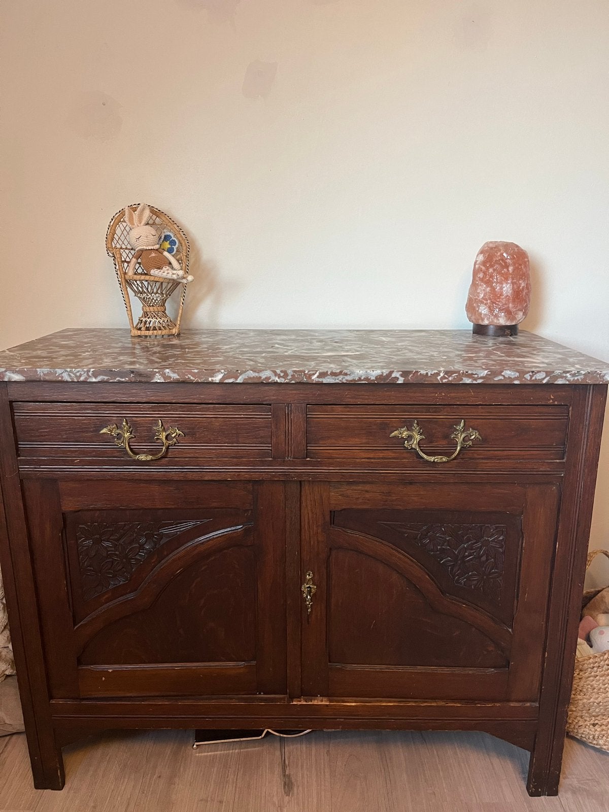 Antiek dressoir met marmeren blad, Ophalen