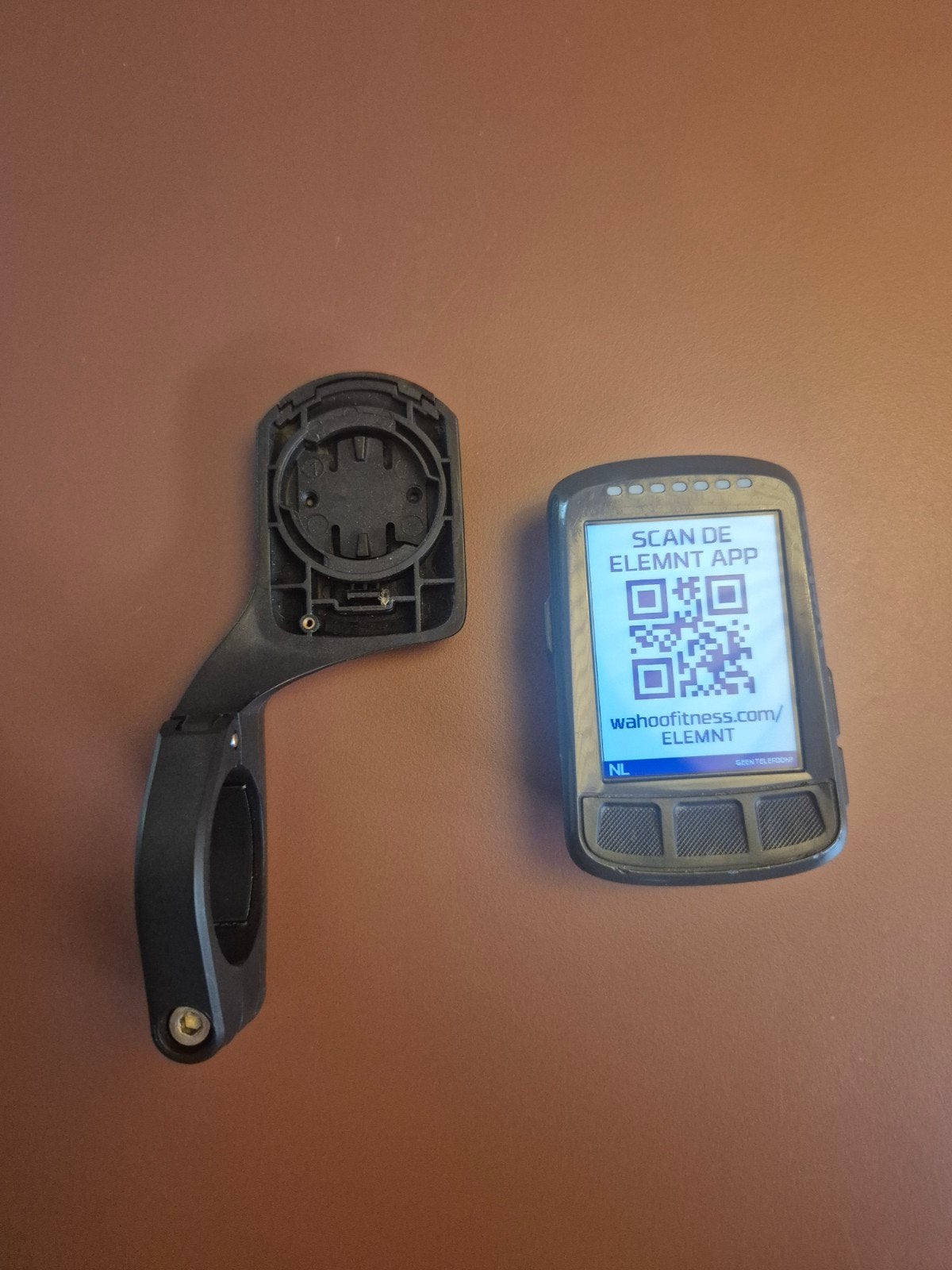 Wahoo Elemnt Bolt fietscomputer met houder, Fietsen en Brommers, Fietsaccessoires | Fietscomputers, Ophalen of Verzenden, Draadloos