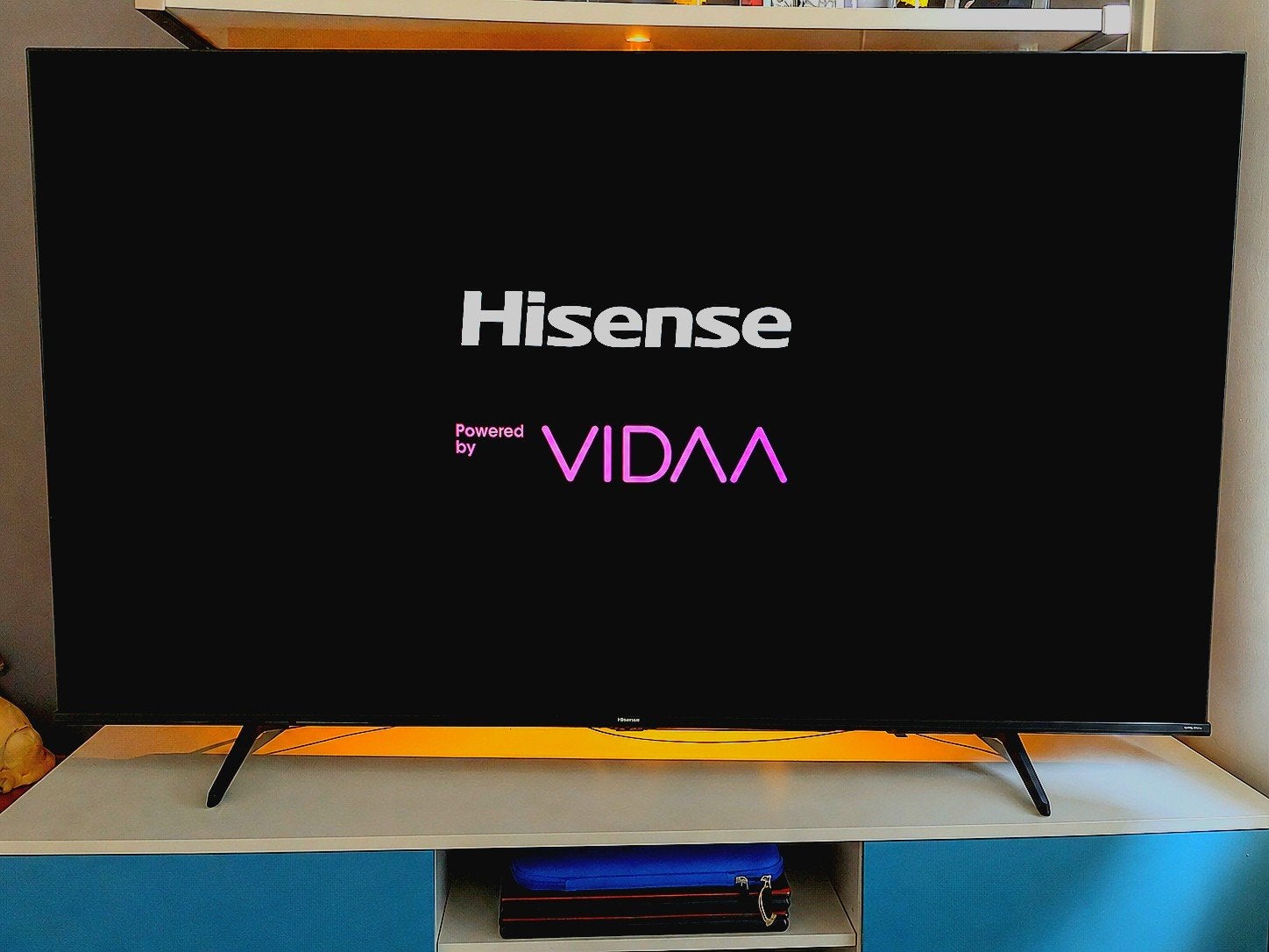 Hisense VIDAA 65 INCH - Smart TV - ( BIEDEN ), Audio, Tv en Foto, Televisies, Overige merken, Gebruikt, Ophalen of Verzenden, 100 cm of meer