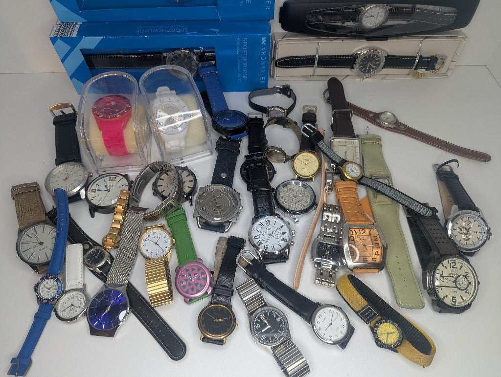 Partij horloges +/- 40 stuks, Sieraden, Tassen en Uiterlijk, Overige Accessoires, Ophalen of Verzenden, Gebruikt