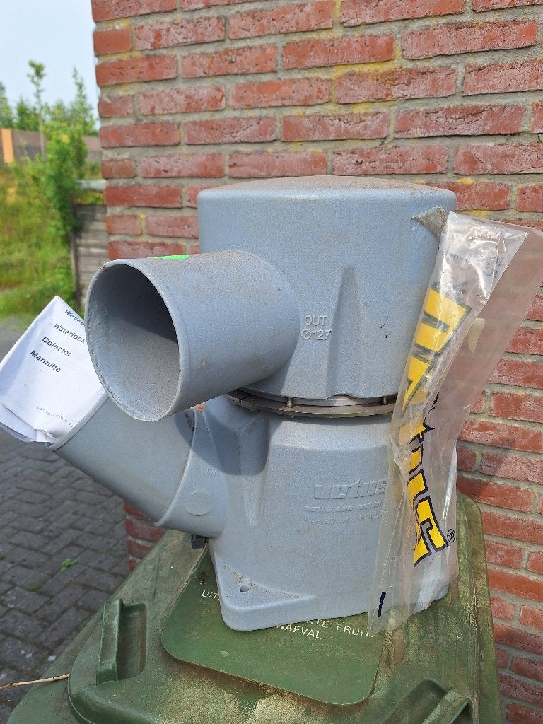 VETUS WATERLOCK MGP 127  4 X Brandstoftank 25 liter m slang, Watersport en Boten, Ophalen, 10 tot 30 pk, Zo goed als nieuw, Buitenboordmotor