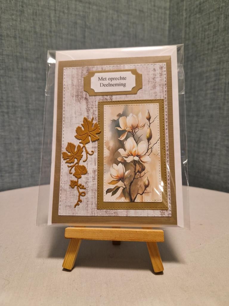 Kaartje condoleance beige plant (magnolia), Ophalen of Verzenden, Nieuw, Overige thema's