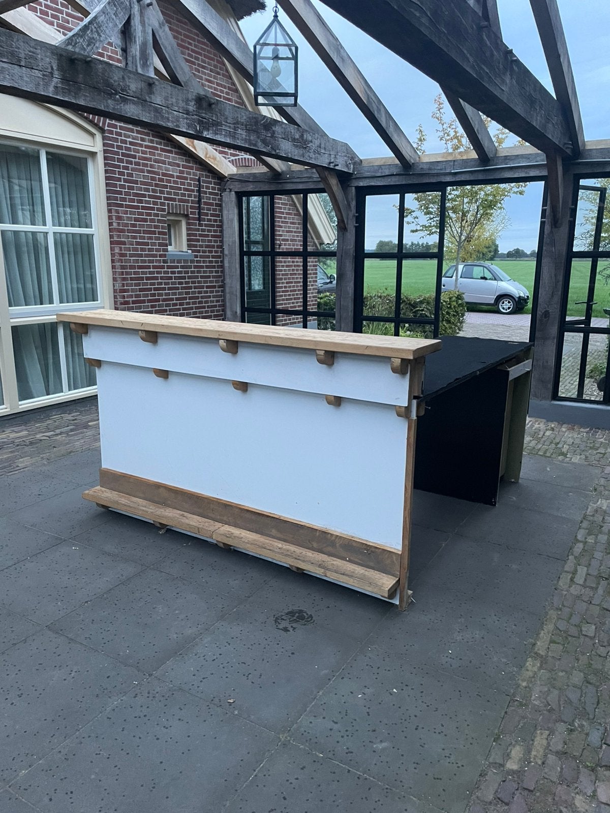 Bar/draaischap, Ophalen, Zo goed als nieuw