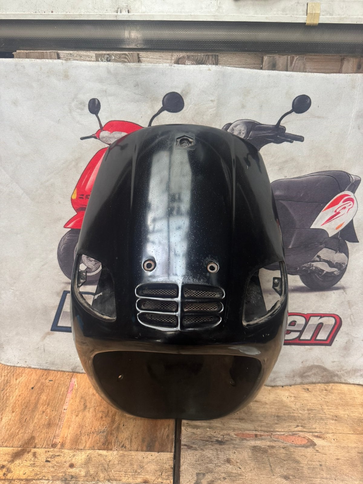 Titel: Piaggio Zip Type 3 Voorkap Compleet – Heel, Ophalen of Verzenden, Zo goed als nieuw, Kap, Piaggio