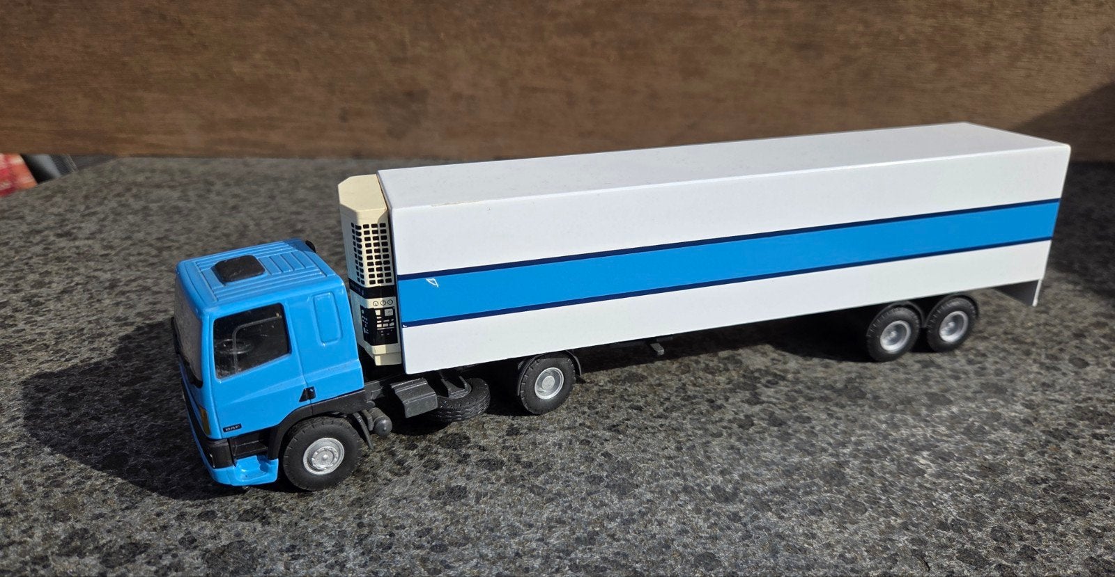 daf 85 lion toys, Ophalen of Verzenden, Zo goed als nieuw, Bus of Vrachtwagen, Lion Toys