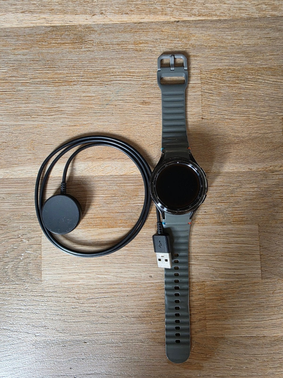 Samsung Galaxy Watch 4 Classic 46mm, Sieraden, Tassen en Uiterlijk, Smartwatches, Ophalen, Stappen, Zwart, Android