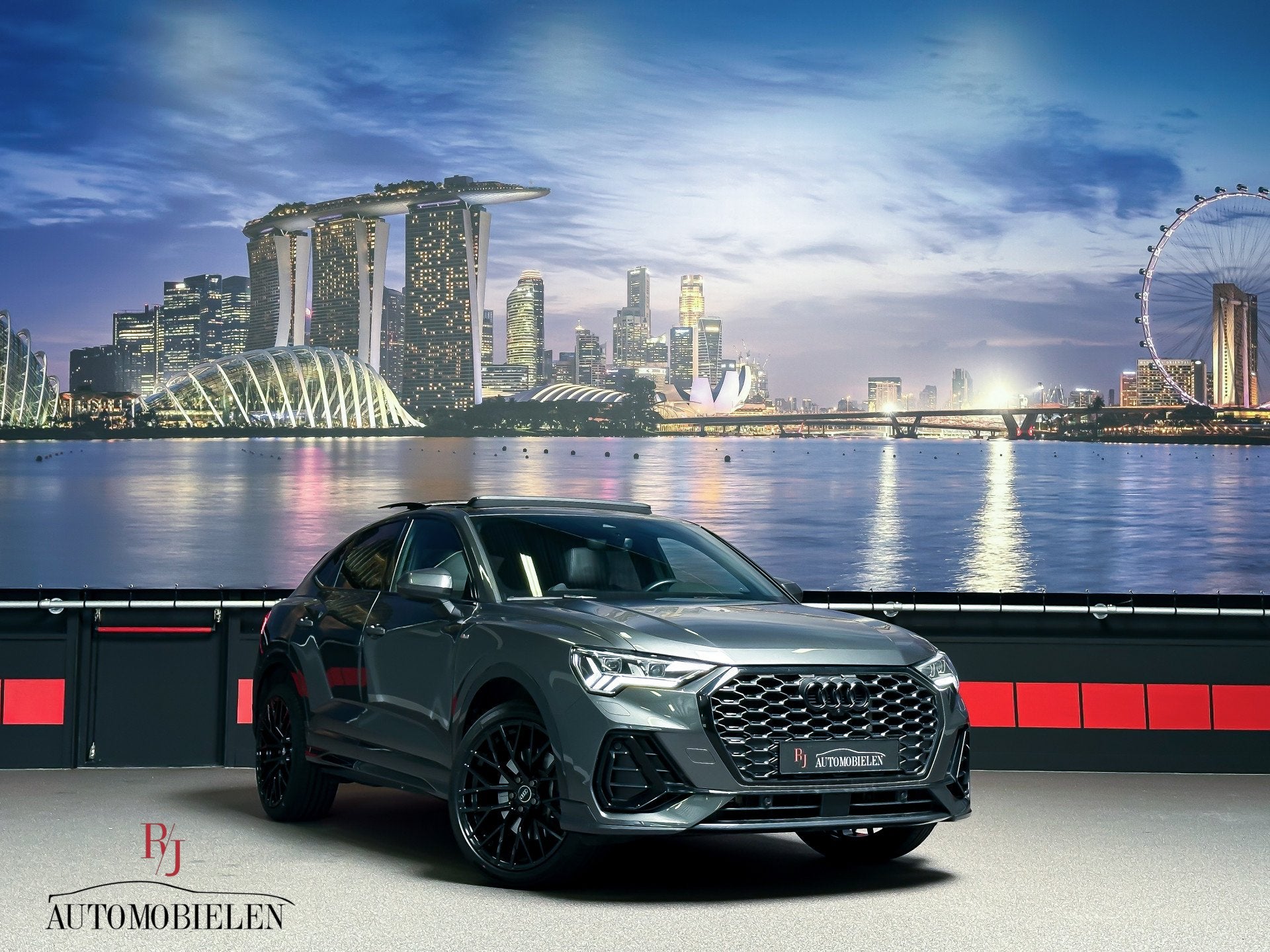 Audi Q3 Sportback 45 TFSI e 3xS-Line Edition |SONOS|Keyless|, Gebruikt, Hybride Elektrisch/Benzine, SUV of Terreinwagen, Zilver of Grijs