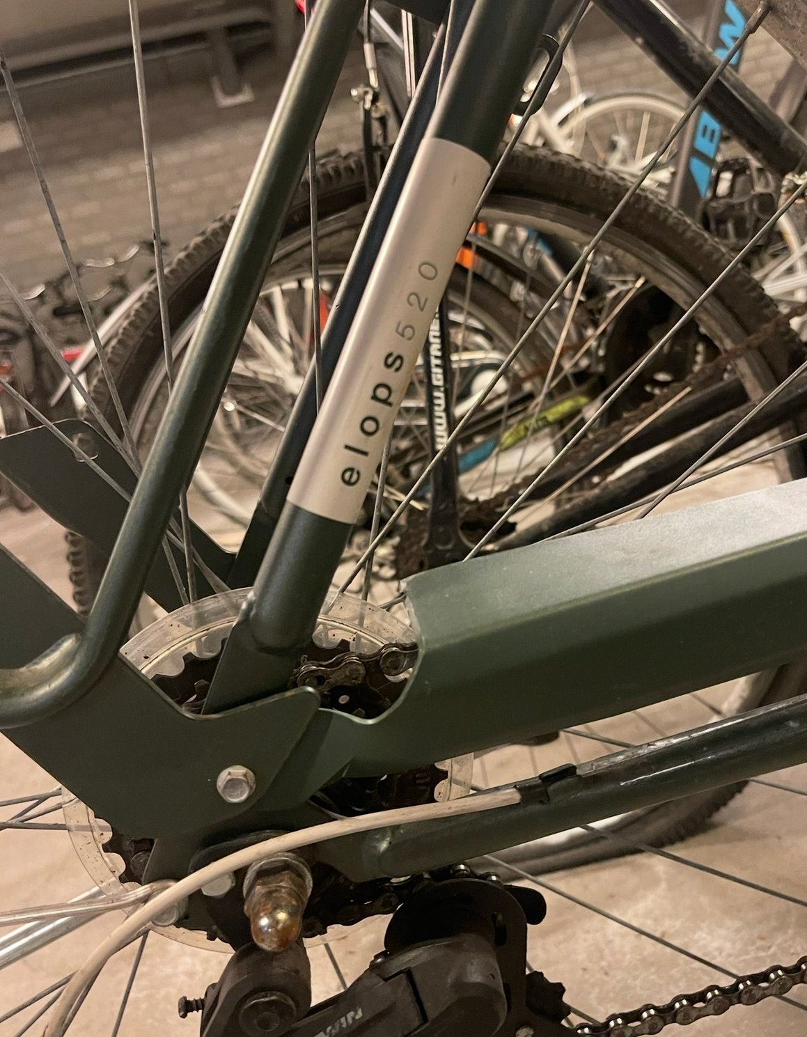 B'Twin Elops 520 stadsfiets - Khaki groen, Ophalen of Verzenden, Gebruikt, Overige merken, Versnellingen