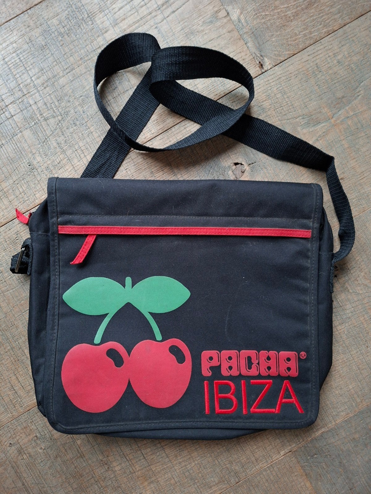 Originele Ibiza Pacha tas, Ophalen of Verzenden, Zo goed als nieuw, Nvt, Nvt