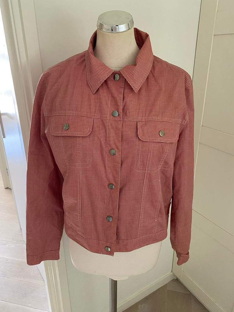 Damo Outdoors geruite jas - rood/wit maat 40, Kleding | Dames, Jassen | Zomer, Zo goed als nieuw, Maat 38/40 (M), Rood, Ophalen of Verzenden