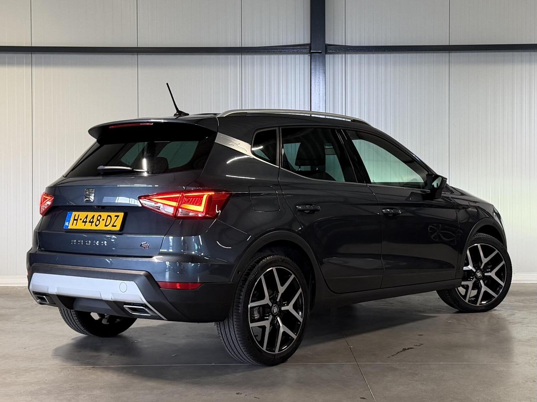 Seat Arona 1.0 TSI FR DSG 116PK Virtual Beats Sfeer Camera, Auto's, 116 pk, 49 €/maand, Bedrijf, 600 kg