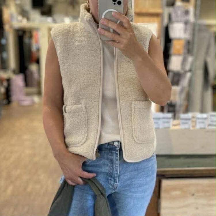 Zusss bodywarmer S, Kleding | Dames, Ophalen of Verzenden, Zo goed als nieuw, Maat 36 (S), Beige