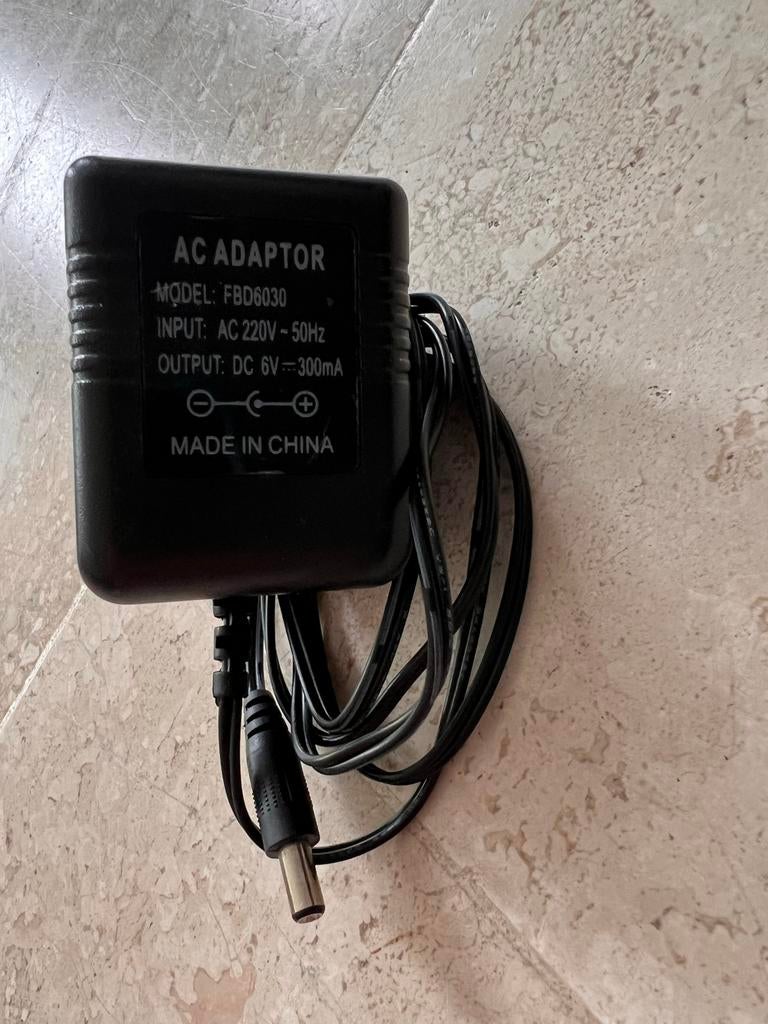 AC Adapter FBD6030 - 6V 300mA Voeding, Ophalen, Gebruikt