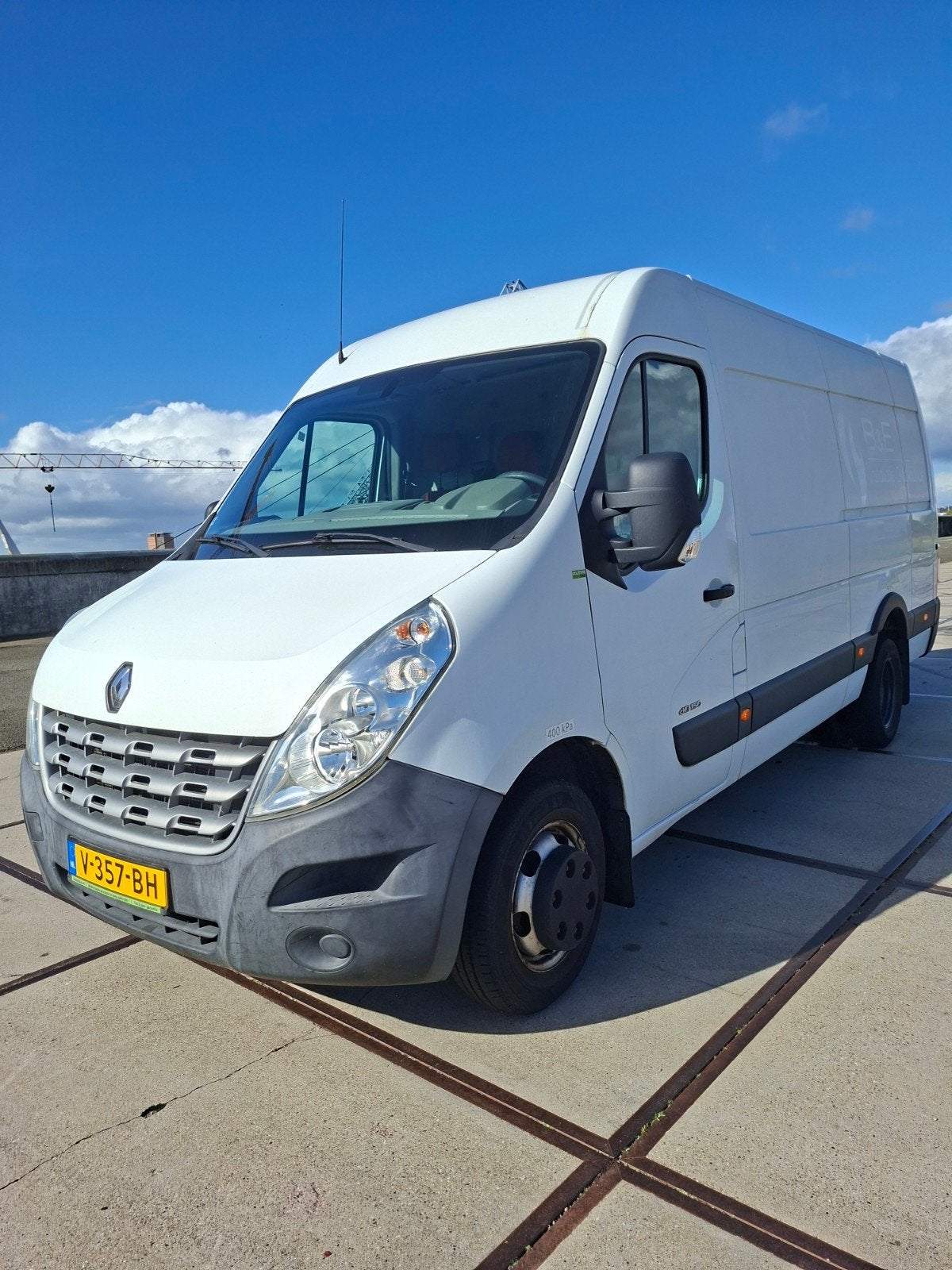 Dubbellucht! Renault Master 3.5 te koop., Euro 5, Verwarmde buitenspiegels, 4 cilinders, 150 pk