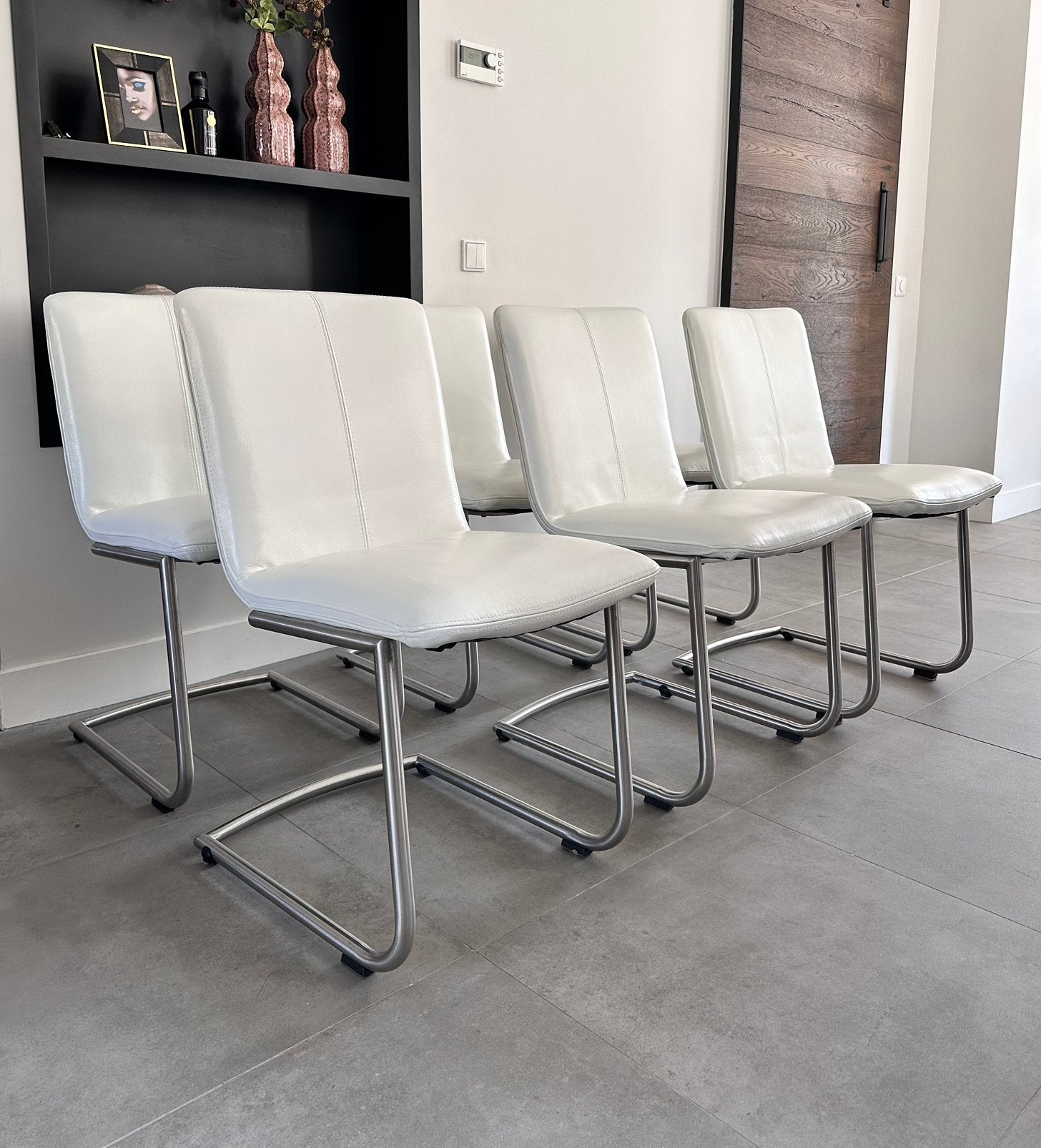 4/6 wit lederen Henders en Hazel design eetkamerstoelen, Wit, ---, Henders en Hazel, Ophalen of Verzenden