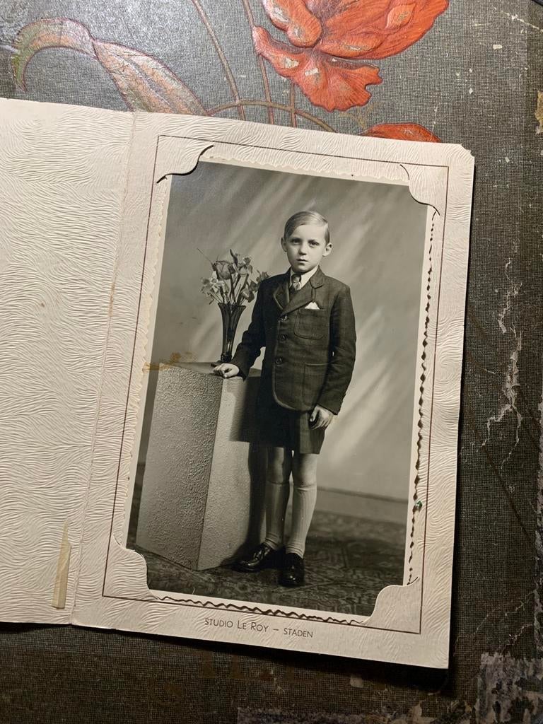 Foto - Communie - jongetje (SL), Gebruikt, Foto, Ophalen of Verzenden, 1940 tot 1960