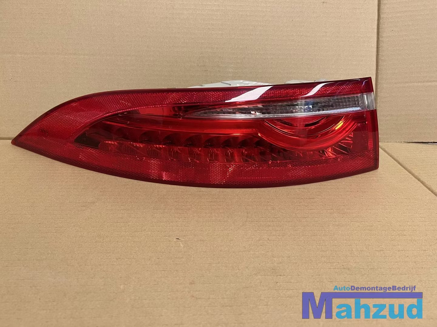 JAGUAR XF X260 Links achterlicht 2015+, Auto-onderdelen, Gebruikt, Abbey Road, Whitley 1
CV3 4LF  Coventry, Jaguar, Jaguar Land Rover Limited