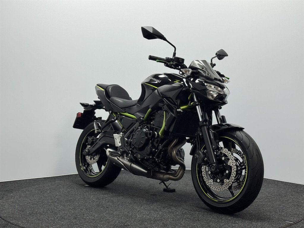 Kawasaki Z650 ABS, LED Verlichting, 649 cc, Bedrijf, 12 t/m 35 kW