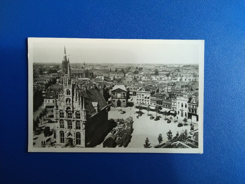 Gouda, Markt met Raadhuis. Klf, Verzenden, 1940 tot 1960, Ongelopen, Zuid-Holland