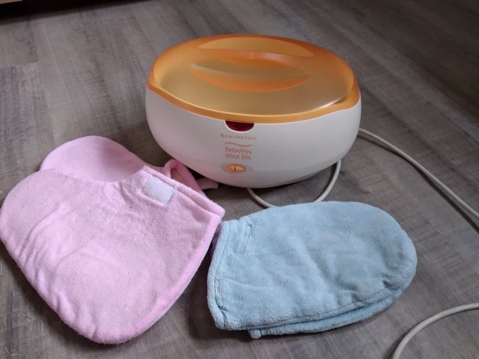 Remington Paraffine Wax Spa - Hand- en Voetverzorging, Ophalen of Verzenden, Gebruikt, Hand- en Voetverzorging