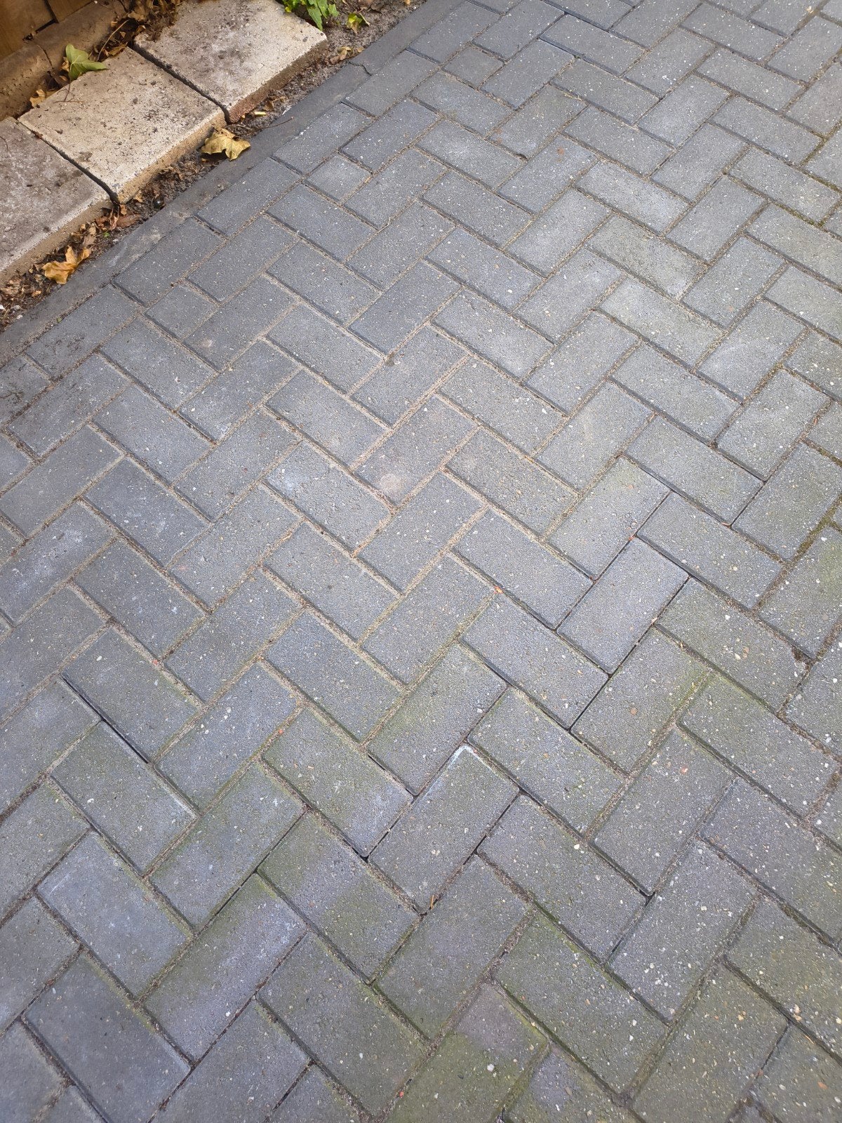 Restant partij klinkers meer als 200 stuks en 90 vierkantjes, Tuin en Terras, Ophalen, Beton, Klinkers