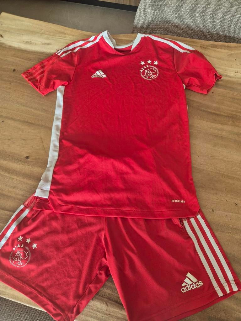 Ajax Thuisshirt en Broekje - Maat S/XS, Ophalen of Verzenden, Zo goed als nieuw, Adidas, Voetbal