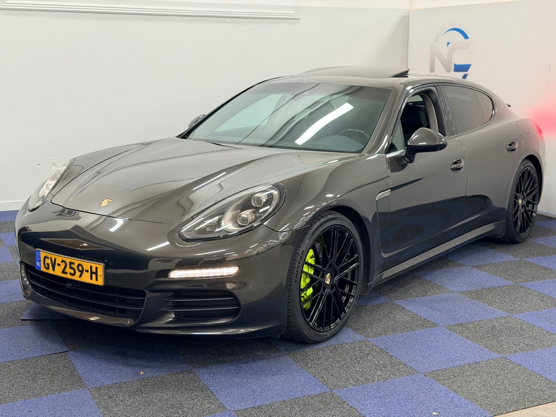 Porsche Panamera 3.0 S E-Hybrid / DEALER ONDERHOUDEN / NAP /, Automaat, Dealer onderhouden, Achterwielaandrijving, Gebruikt