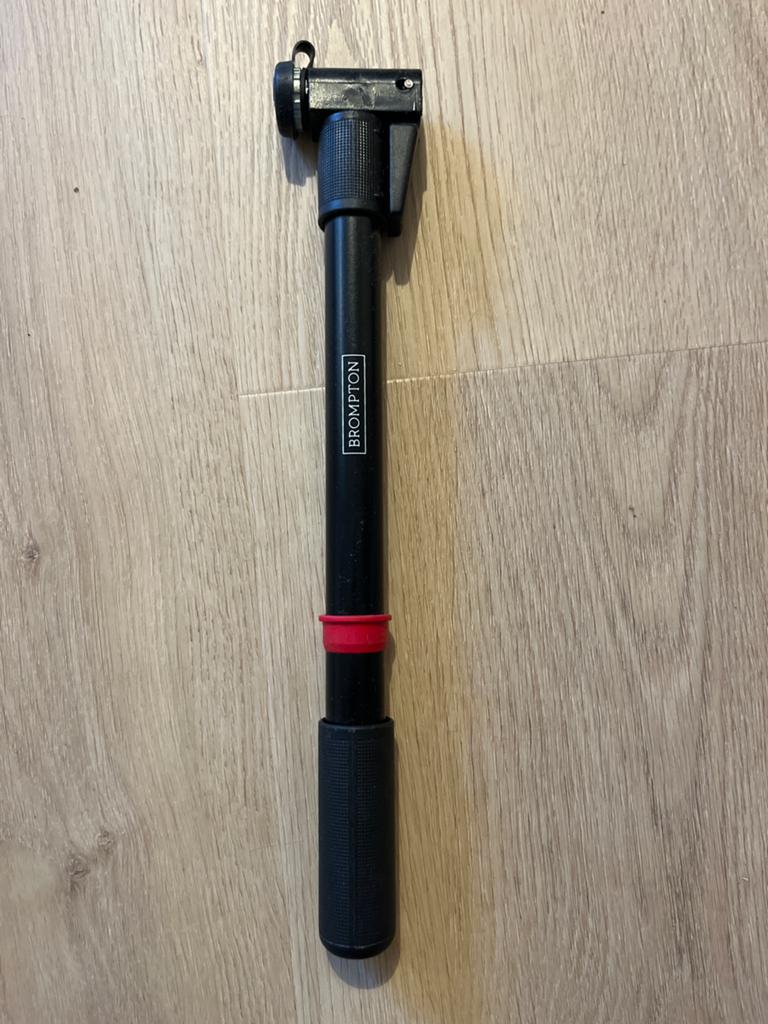 Brompton fietspompje - Compact en origineel, Ophalen of Verzenden, Gebruikt