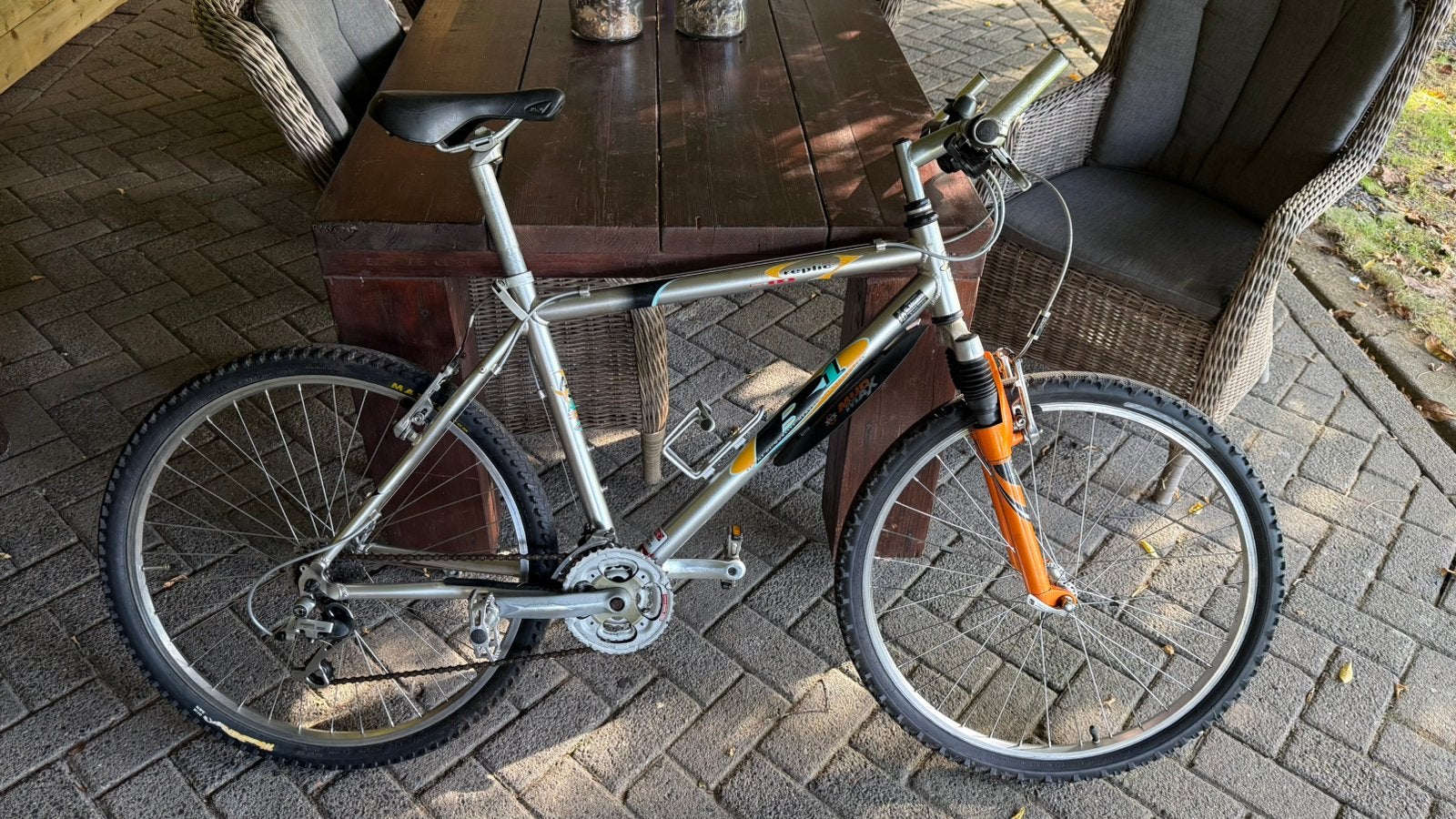 Aluminium mountainbike cross cycle, Fietsen en Brommers, Velgrem, 49 tot 53 cm, Zo goed als nieuw, Ophalen