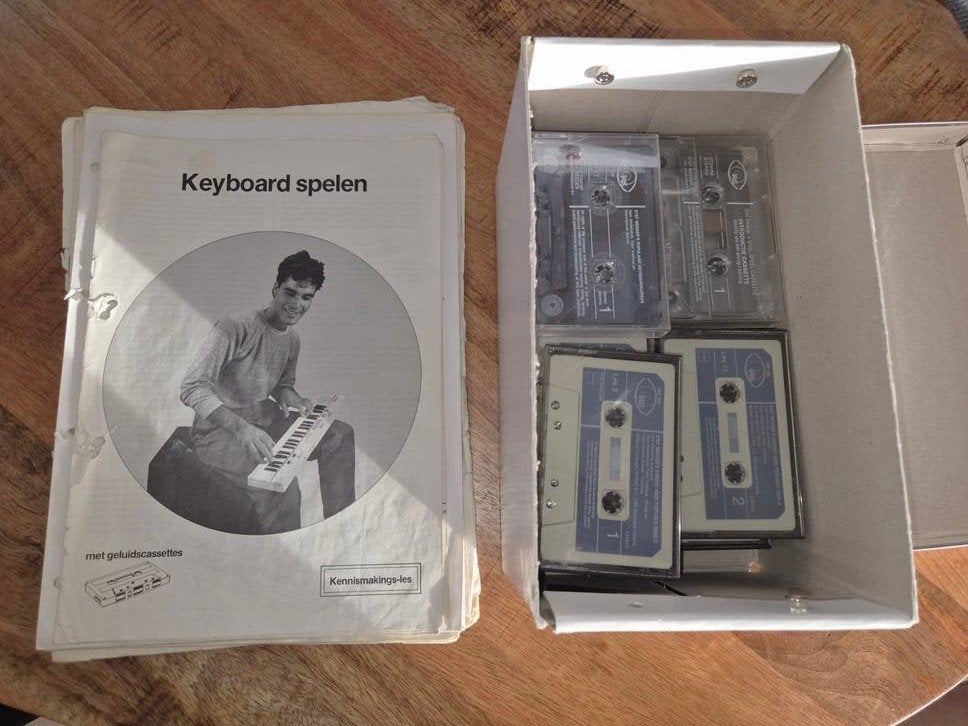 Keyboard spelen met geluidscassettes - Cursus, Ophalen, Gebruikt