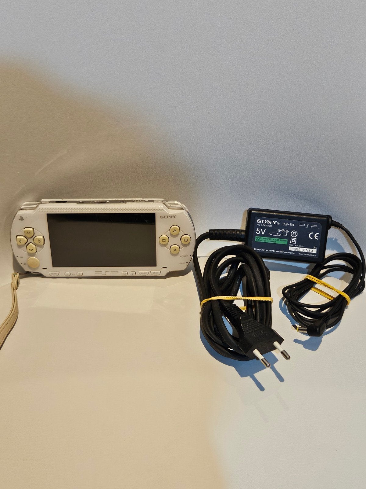 Sony PlayStation Portable PSP, Spelcomputers en Games, Ophalen of Verzenden, Gebruikt, Wit, PSP