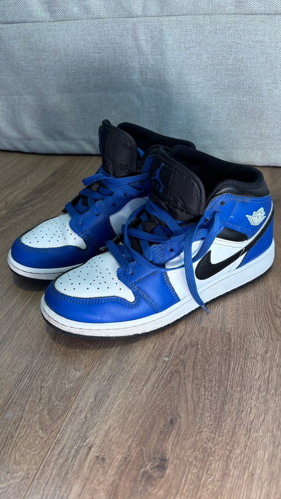 Nike Jordan 38,5, Ophalen, Zo goed als nieuw, Jongen of Meisje, Sportschoenen