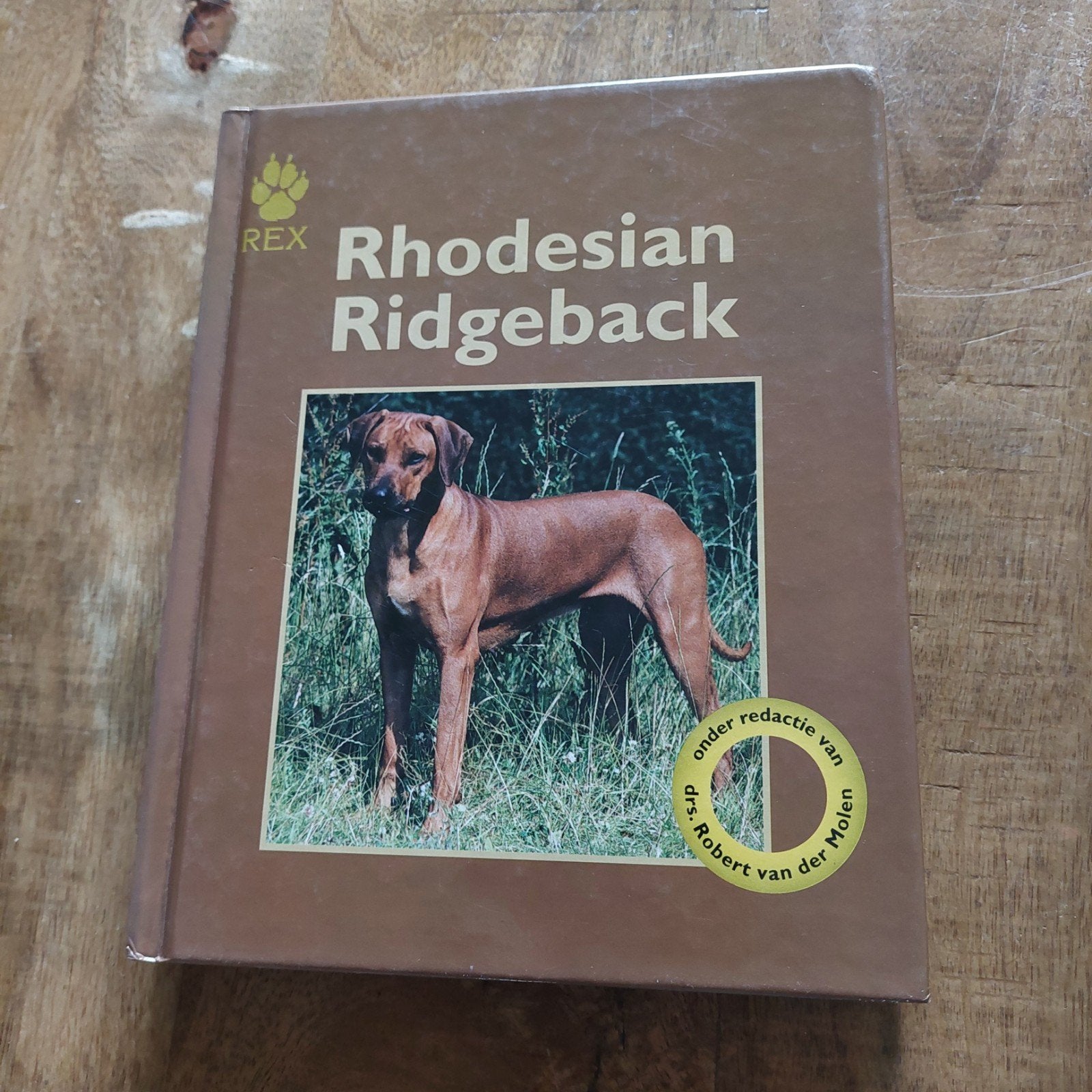 Rhodesian Ridgeback Boek - REX Hondenreeks, Ophalen of Verzenden, Zo goed als nieuw, Honden, Drs. Robert van der Molen