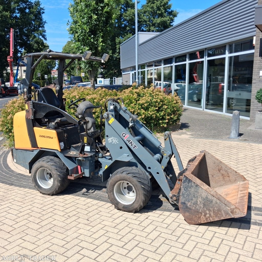 Giant D263 SW Minishovel, Niet opgegeven, -, Niet opgegeven, Wiellader of Shovel